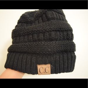 Black knit hat